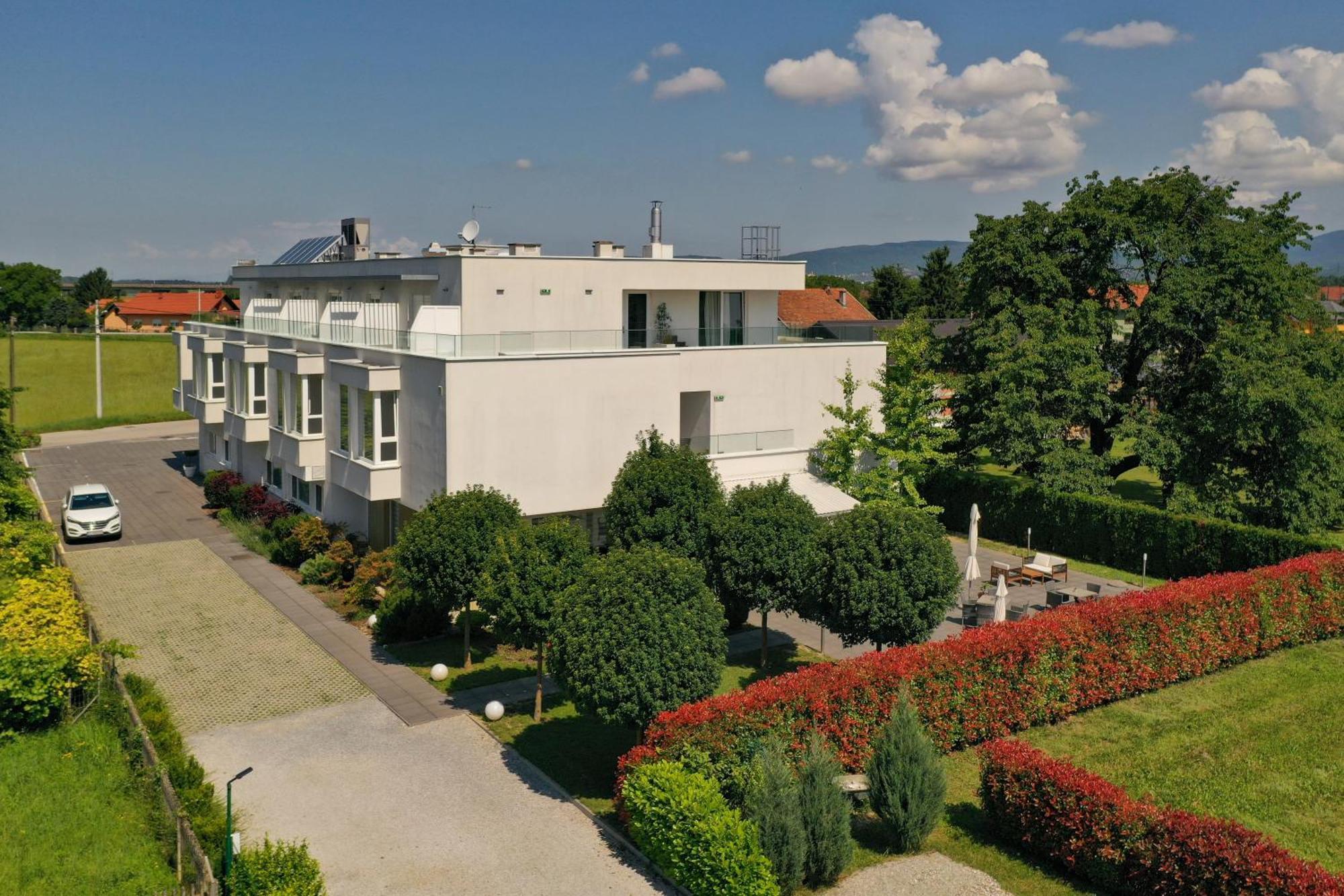 Hotel Magdalena Zagreb Ngoại thất bức ảnh