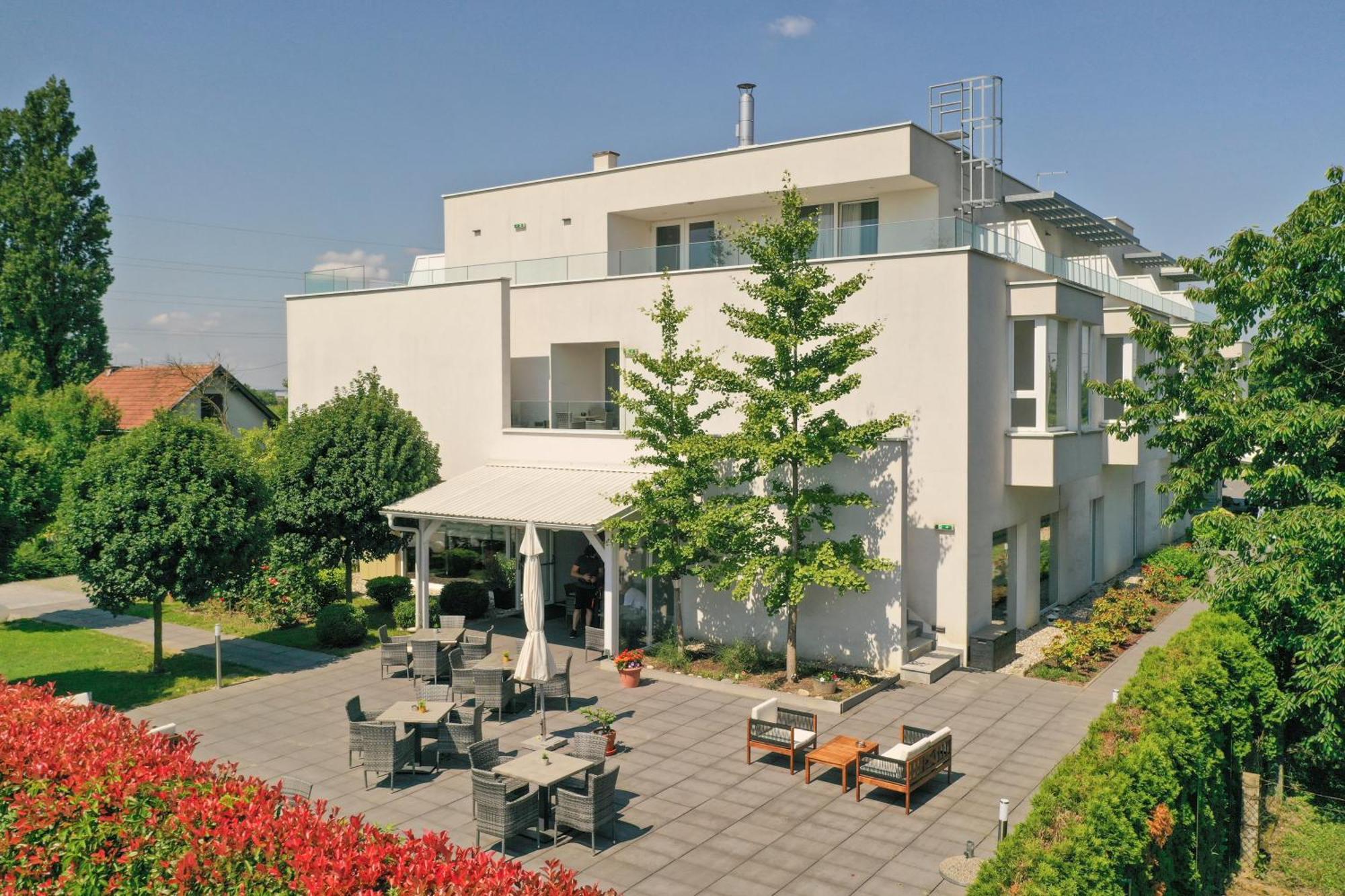 Hotel Magdalena Zagreb Ngoại thất bức ảnh